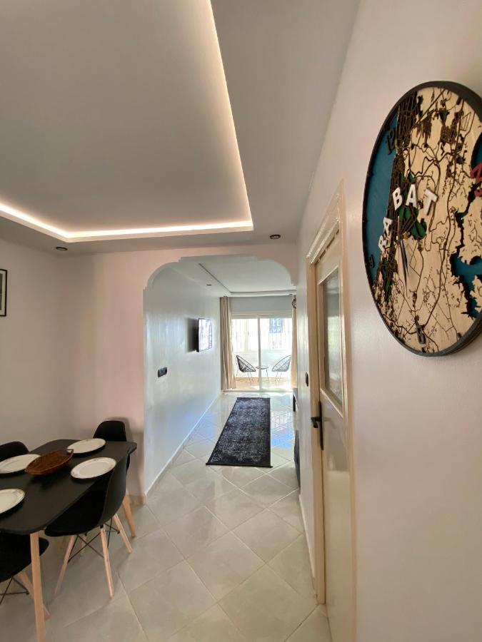 Lovely 2 Bedroom Apartment ラバト エクステリア 写真