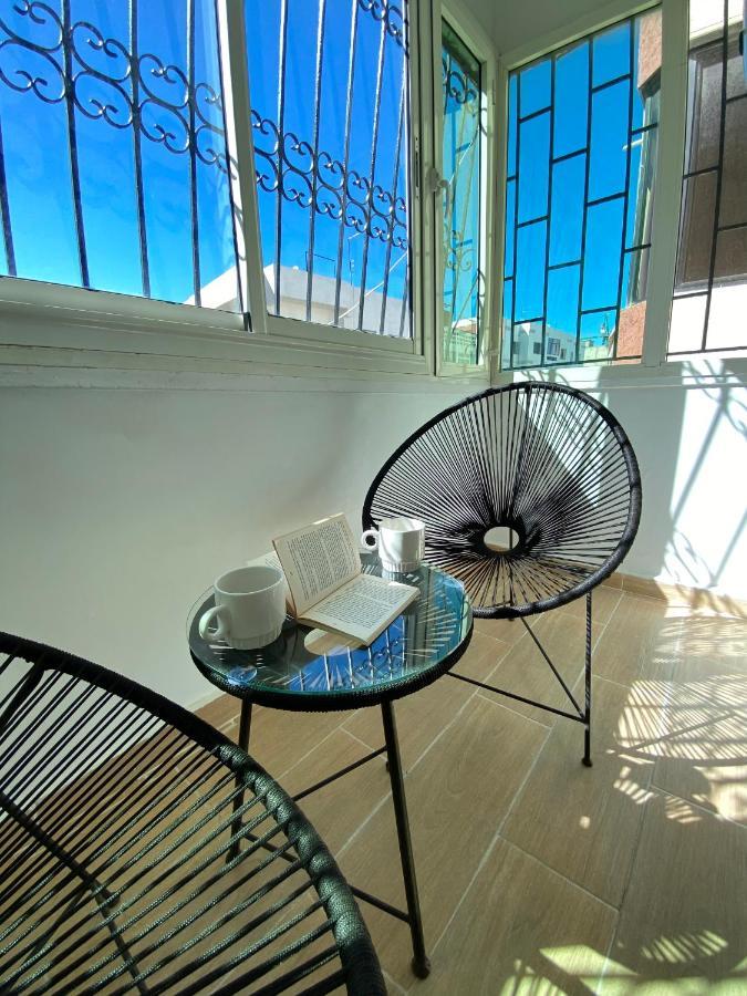 Lovely 2 Bedroom Apartment ラバト エクステリア 写真